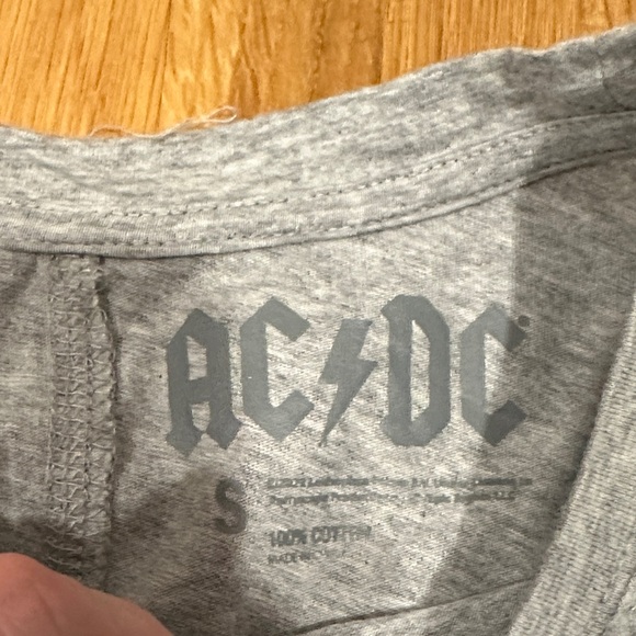 AC/DC Gray Graphic T-Shirt - Picture 4 of 13